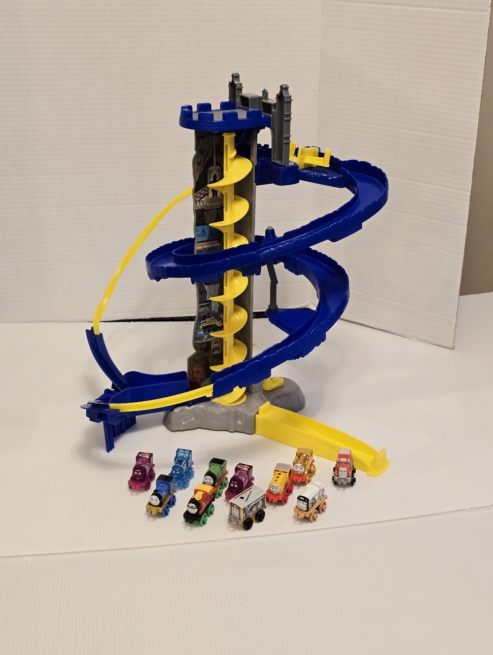Thomas & Friends Minis DC Batcave Playset Mini Exclusive